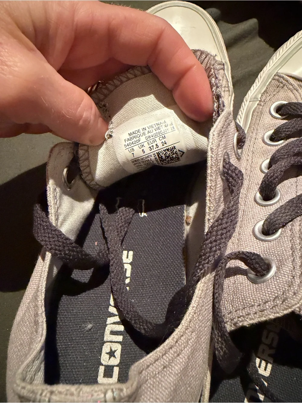 Converse 7 Casual Low-Top Canvas Sneakers
